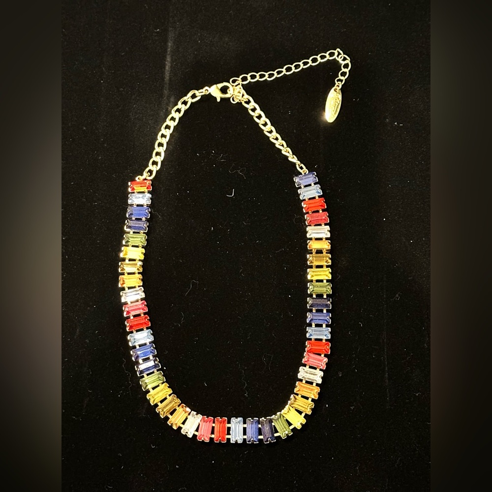 Multicolored Necklace - Picture 2 of 3